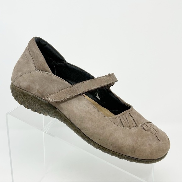 Naot Tan Light Brown Textured Leather Comfort Mary Janes Size 38 (US Size 7) - Picture 1 of 15
